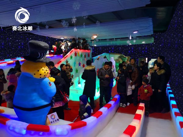 冰雕.jpg 冰雕.jpg