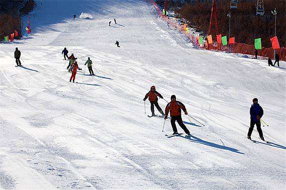金象山滑雪場 金象山滑雪場